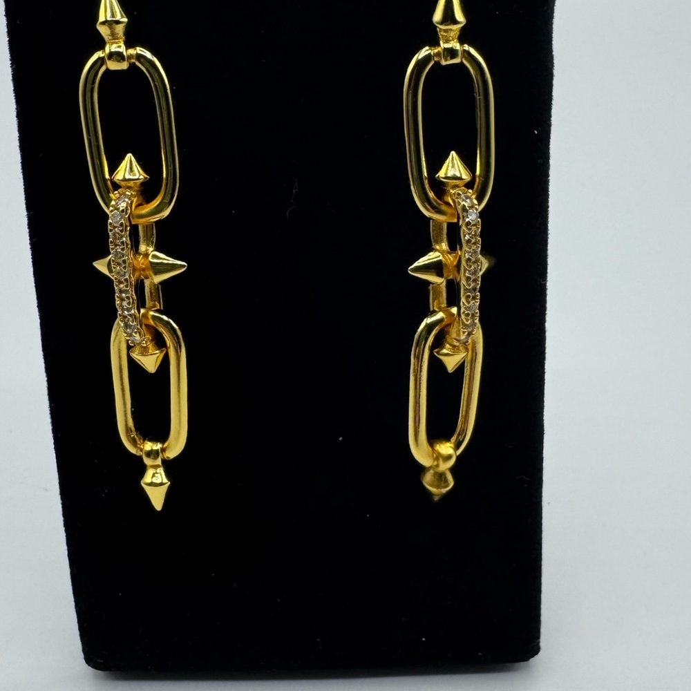 Gold Titan Earrings - Picture 5 of 7